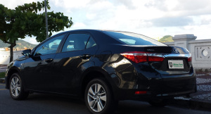 oficinanews_corolla-18-traseira