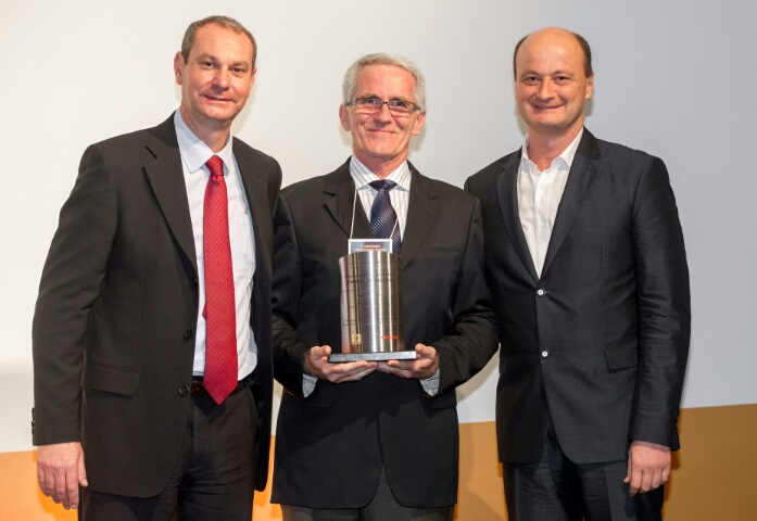 1941_2014_fornecedores_renaultnissan_om