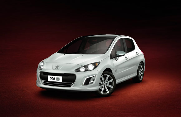 Peugeot reedita série especial Roland Garros para o 308 THP