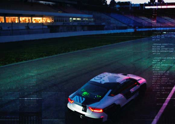 Carro sem piloto da Audi é atração em pistas de corrida