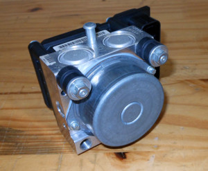 Manutenção dos freios ABS do Volkswagen Passat