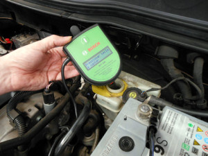 Manutenção dos freios ABS do Volkswagen Passat