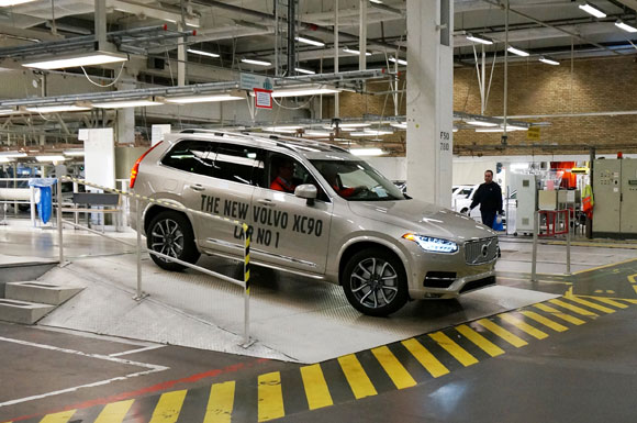 Volvo passa a produzir nova geração do modelo XC90