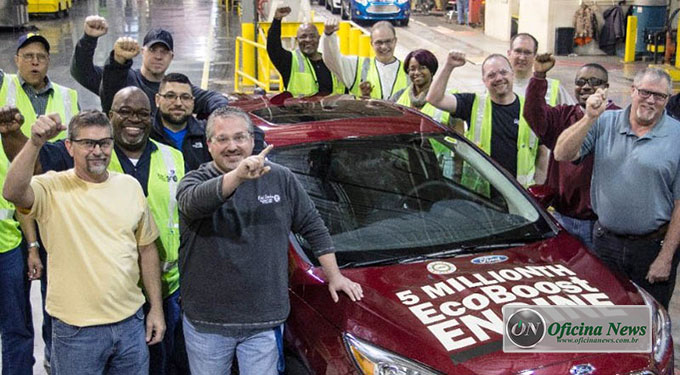 Ford comemora produção de 5 milhões de motores Ecoboost