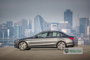 Daimler AG mostra tecnologia de veículos híbridos e direção autônoma