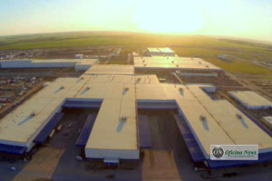 Fábrica FCA, Goiana, Pe, no meio de um canavial