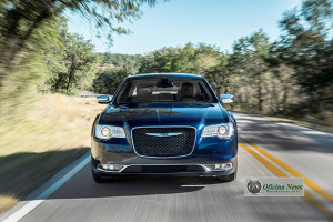 Sedã luxuoso 300C é o mais famoso da marca