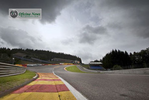 O céu temperamental de Spa-Francorchamps (foto Mercedes Media)