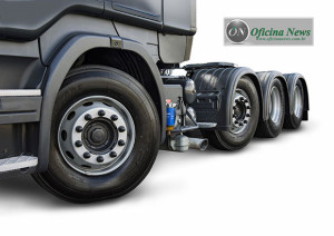Scania lança cavalo mecânico rodoviário 8x2