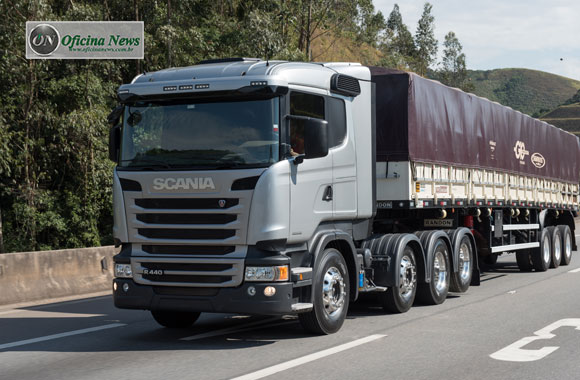 Scania lança cavalo mecânico rodoviário 8×2