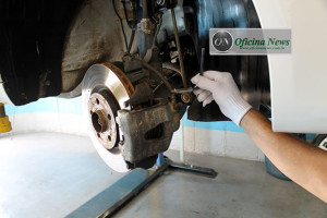 Troca das pastilhas de freio do Volkswagen SpaceFox