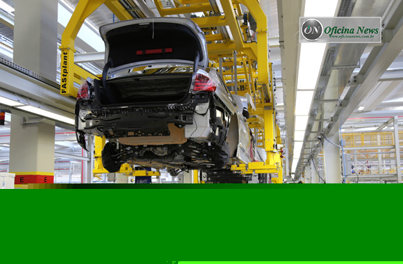 Fábrica brasileira da BMW rcomemora 10 mil automóveis produzidos