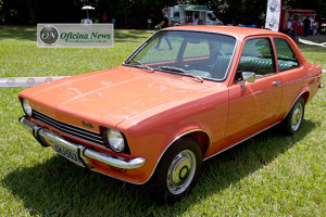 Premiado em 2015 na categoria Geração Disco (entre 1974 e 1982): Chevrolet Chevette (1974) - Carlos Locatelli Mira e Clica/VGCOM