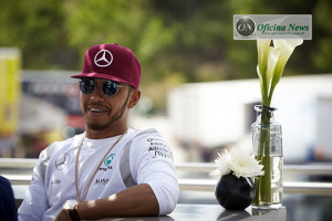 Nem tudo são flores na temporada 2016 de Lewis Hamilton (Foto Mercedes)