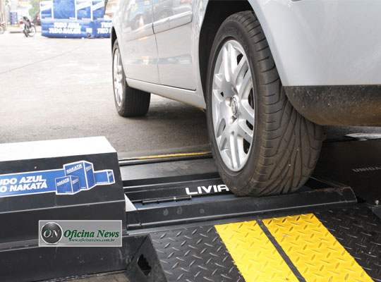 Nakata oferece avaliação gratuita de amortecedores no interior