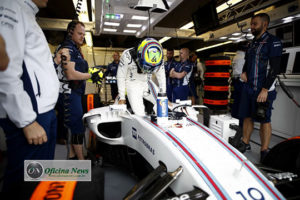 Abandono mal-explicado de Felipe Massa pode se tornar o símbolo do seu destino para 2017 (Foto Williams/LAT)