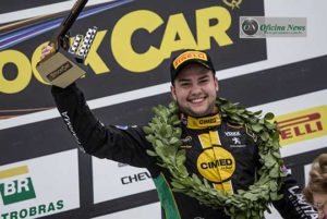 Felipe Fraga, líder da atual temporada, pode assumir o lugar de Bueno na equipe de Andreas Mattheis (Foto Red Bull Content Pool)