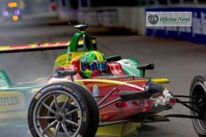 Lucas DI Grassi exagerou no arrojo e acabou vice-campeão (Foto F-E)