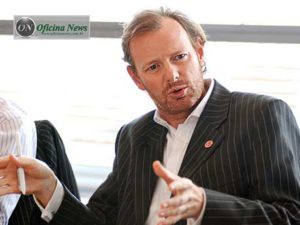 Grupo Tata quer comprar Silverstone e transforma-lo num parque temático de Jaguar (Foto Jaguar)