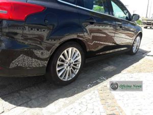 fordo-focus-fastback-11