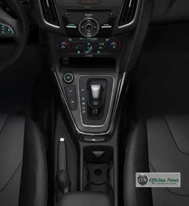 fordo-focus-fastback-16