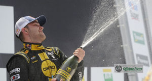 Em Curitiba, Felipe Fraga ampliou sua liderança no Brasileiro de Stock Car (Foto Fabio Davini)