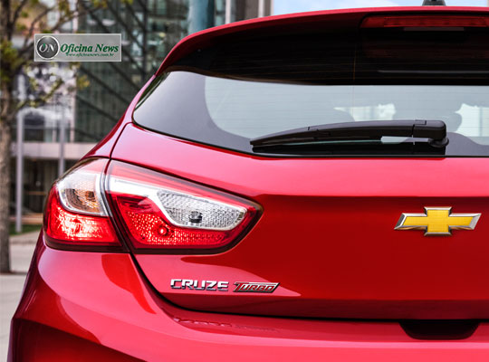 novo-chevrolet-cruze-teaser