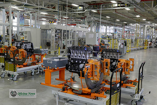 Produção brasileira de veículos acumula 27% de crescimento no ano