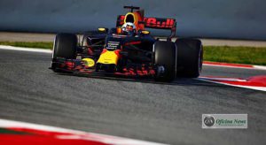 Daniel Ricciardo perdeu boa parte do treino matinal, mas recuperou-se na parte da tarde (Red Bull)