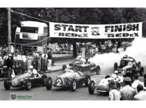 O Albert Park é um dos circuitos mais tradicionais da Austrália. Doug Whiteford (embaixo, à direita) venceu a primeira prova nesse traçado, em 1953, com um Lago-Talbot (Primotipo)