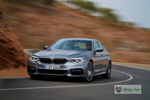BMW M5 sedã Premium esportivo