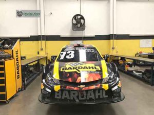 Avery Dennison envelopa carro de equipe da Stock Car