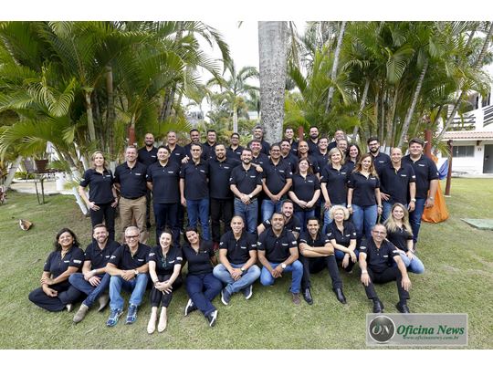 Tenneco promove ação com clientes em Convenção de Vendas