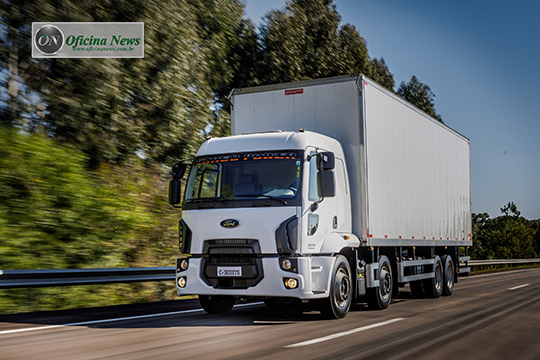 FordCargo3031-8×2-DES