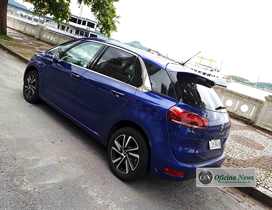 Citroën C4 Picasso: motor THP e muito conforto