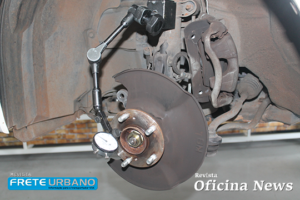 Undercar: Troca das pastilhas do Honda Civic