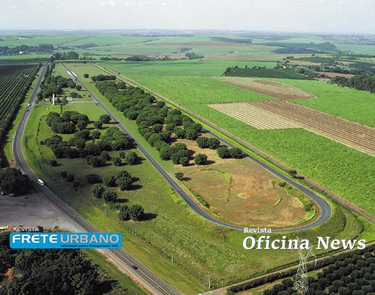oficina news revista frete urbano pista de testes da ZF no Brasil copiar