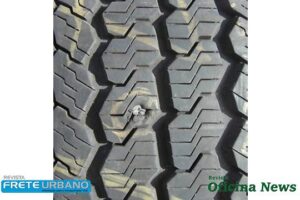 O que fazer com pneus danificados